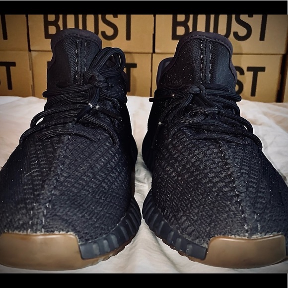 Yeezy 350 V2 Cinders (M 12) - Picture 8 of 10